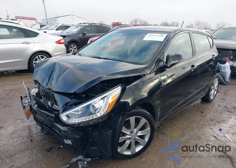 2014 Hyundai Accent Se z USA, uszkodzony, nr VIN KMHCU5AE2EU174026